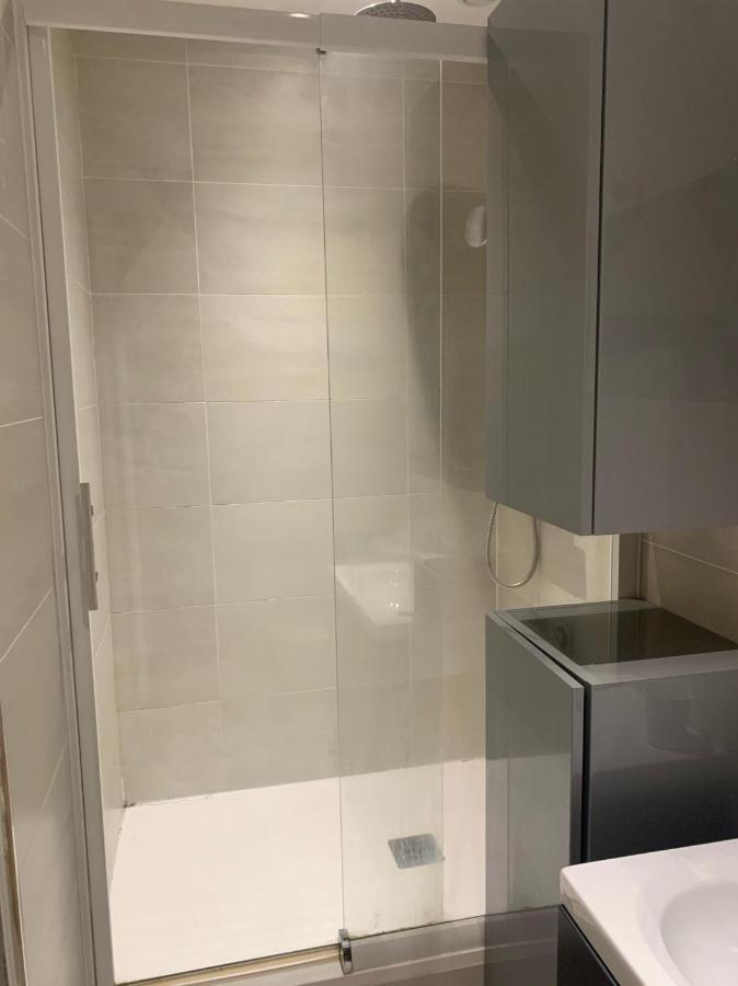 Bel Appartement En Coeur De Ville - 20 Minutes Du Pal Мулен Экстерьер фото